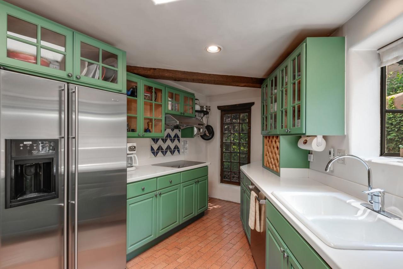 3BD Garcia Street Adobe - thumb 12