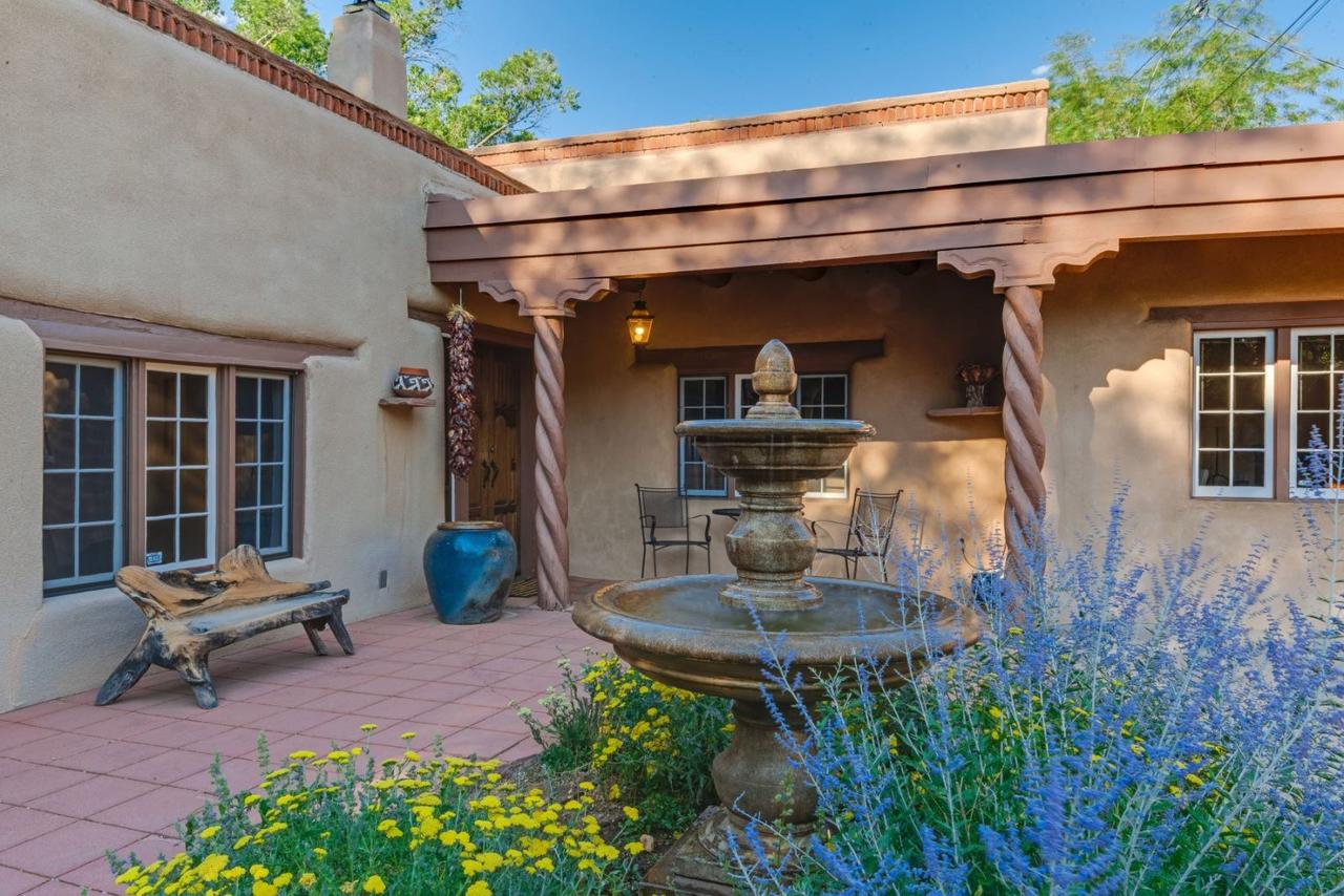 3BD Garcia Street Adobe - thumb 1