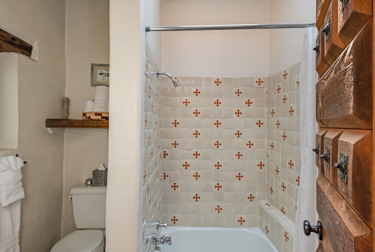 3BD Garcia Street Adobe - thumb 26