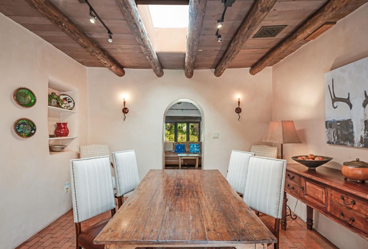 3BD Garcia Street Adobe - thumb 10
