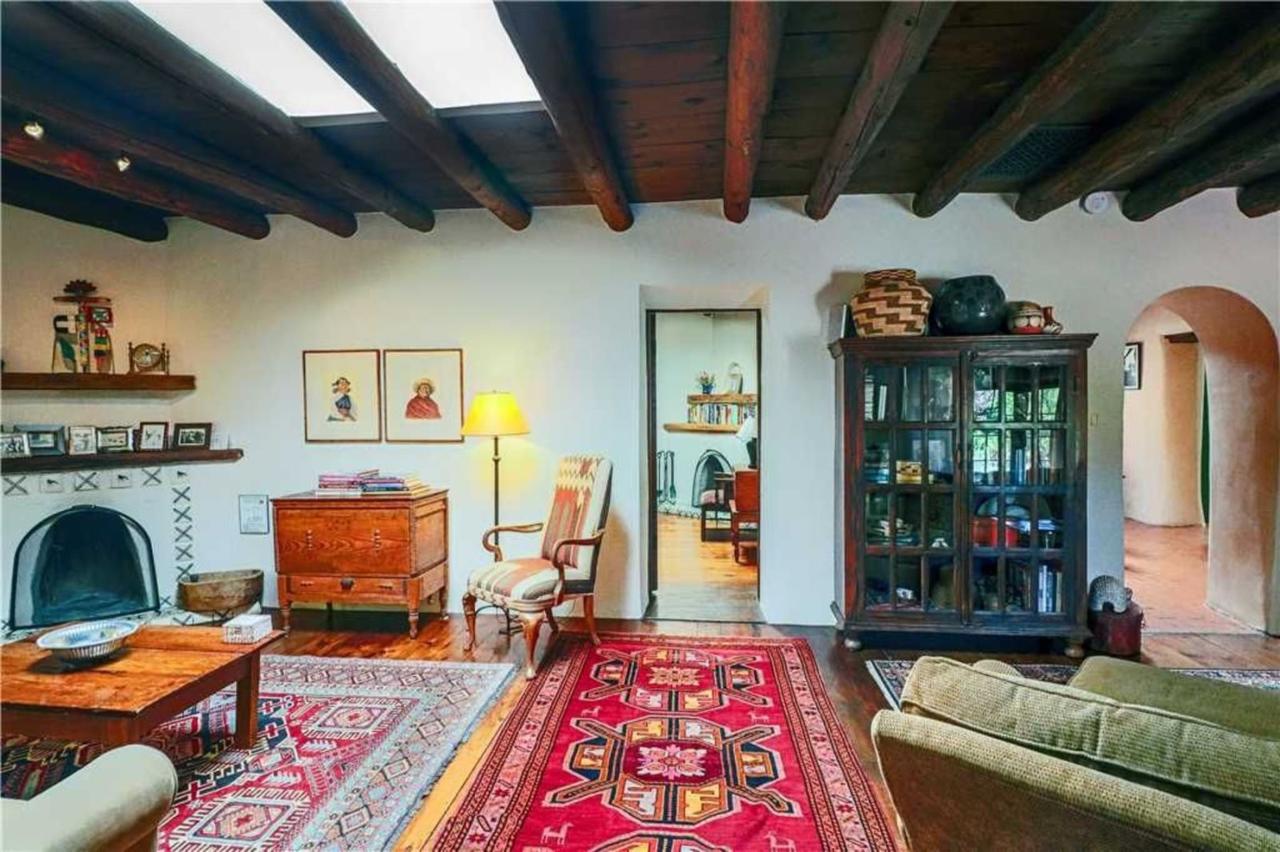 3BD Garcia Street Adobe - thumb 8