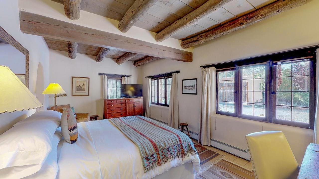 3BD Garcia Street Adobe - thumb 16
