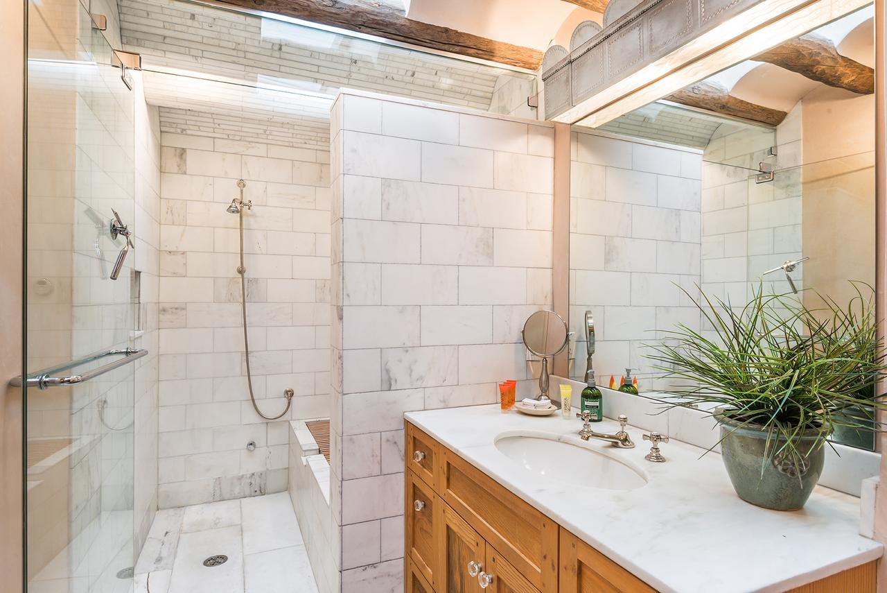 3 Bedroom - 10 Min. Walk To Plaza - Corazon - thumb 24
