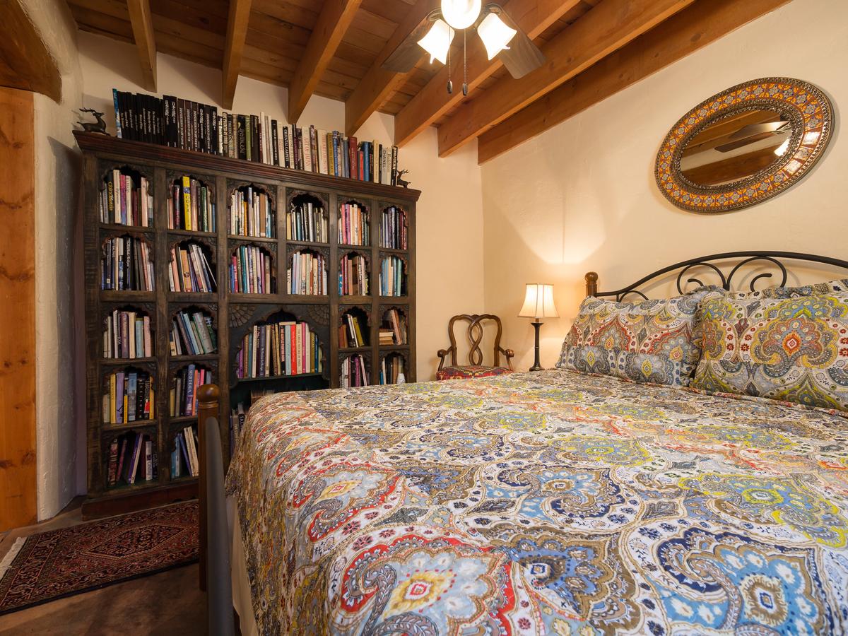 2 Bedroom - In Railyard, 10 Min. Walk To Plaza - Desert Breeze - thumb 13