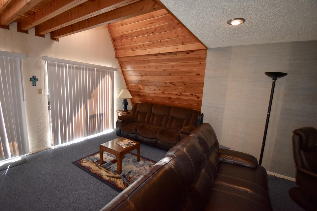 Holladay's Hideaway - thumb 2