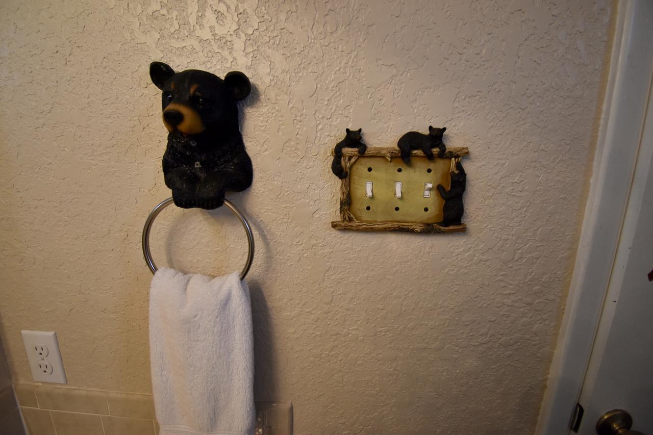 Holladay's Hideaway - thumb 24