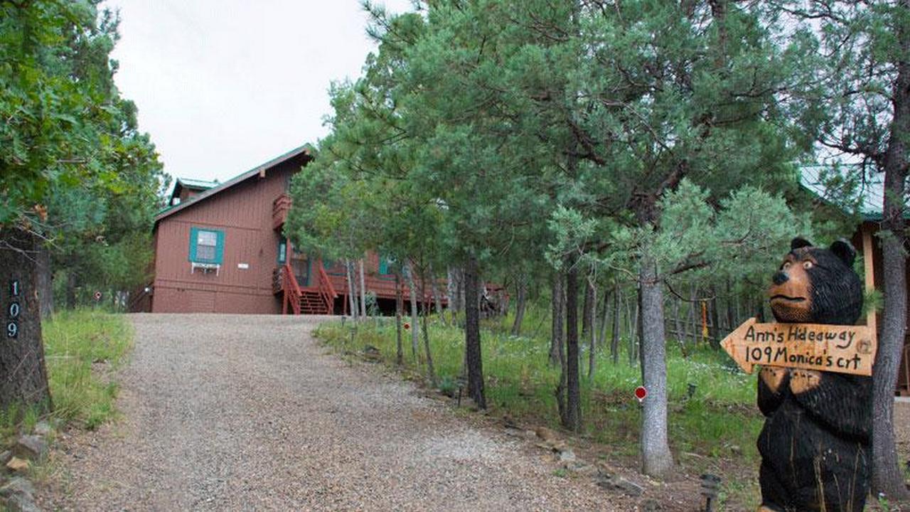 Ann's Hideaway - thumb 2