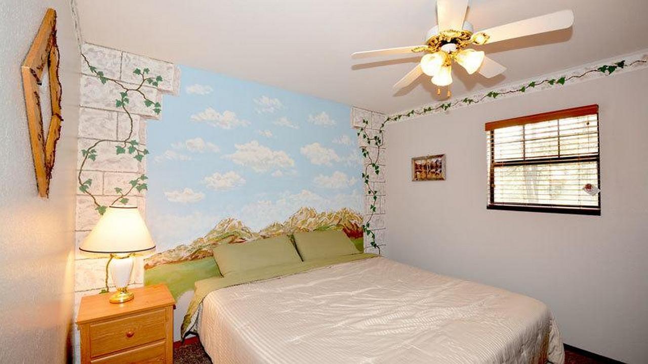 Ann's Hideaway - thumb 5