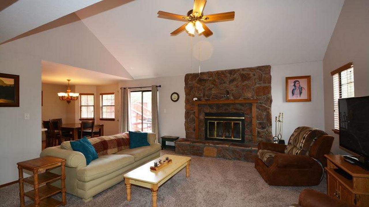 Ann's Hideaway - thumb 9