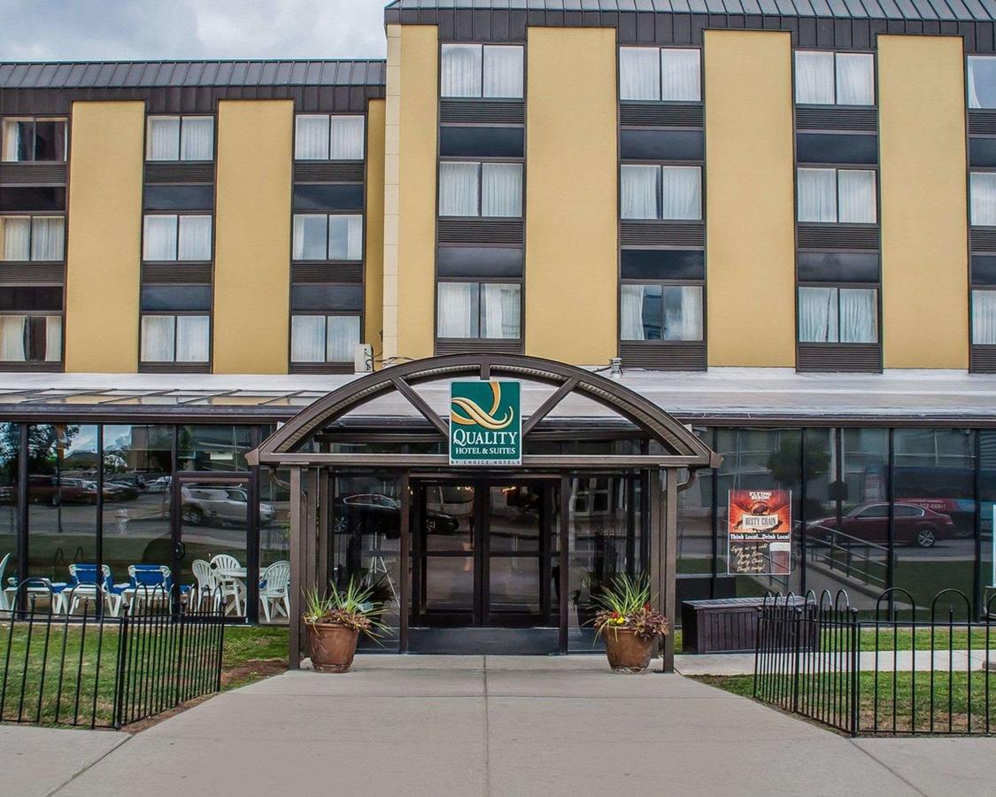 Quality Hotel & Suites At The Falls - thumb 16