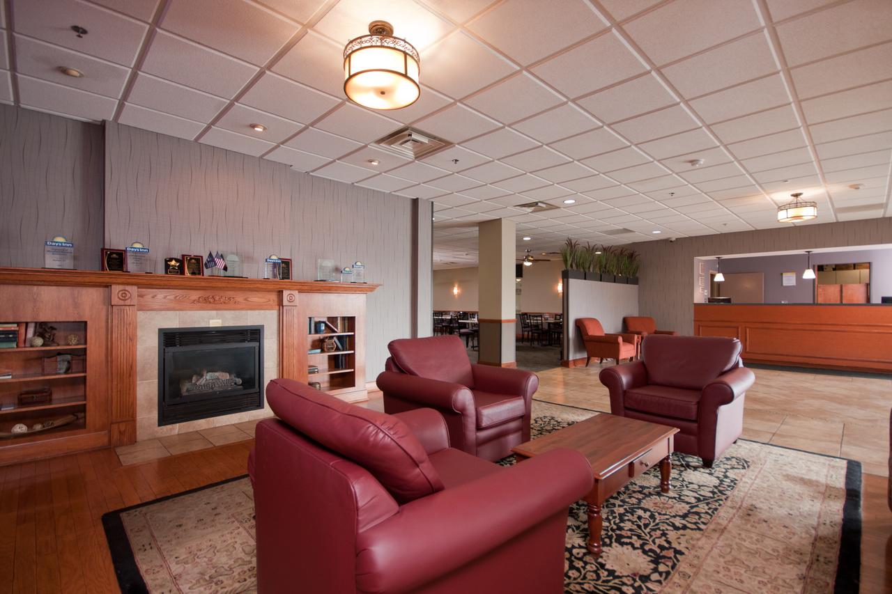 Days Hotel By Wyndham Buffalo Airport - thumb 18