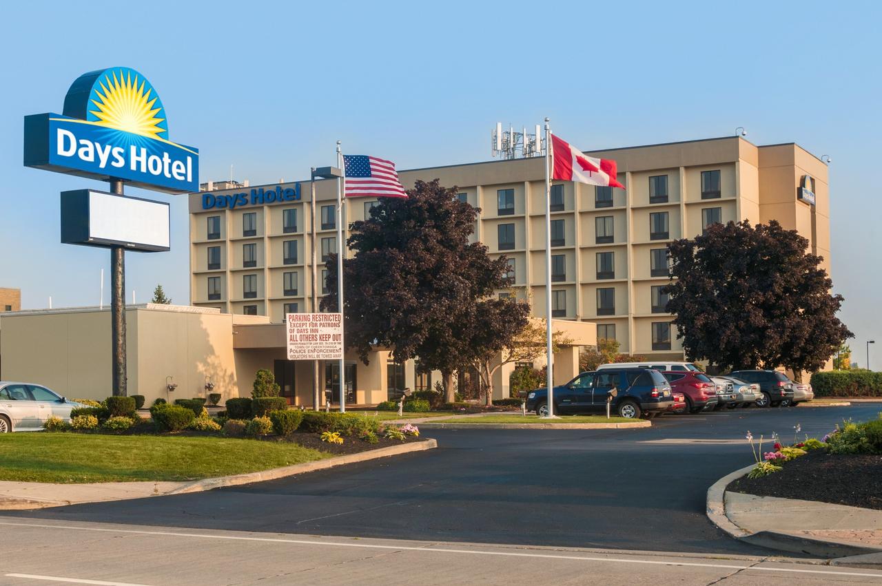 Days Hotel By Wyndham Buffalo Airport - thumb 1
