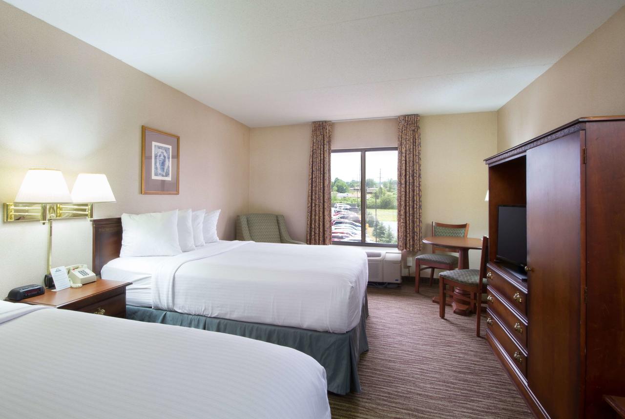 Days Hotel By Wyndham Buffalo Airport - thumb 38