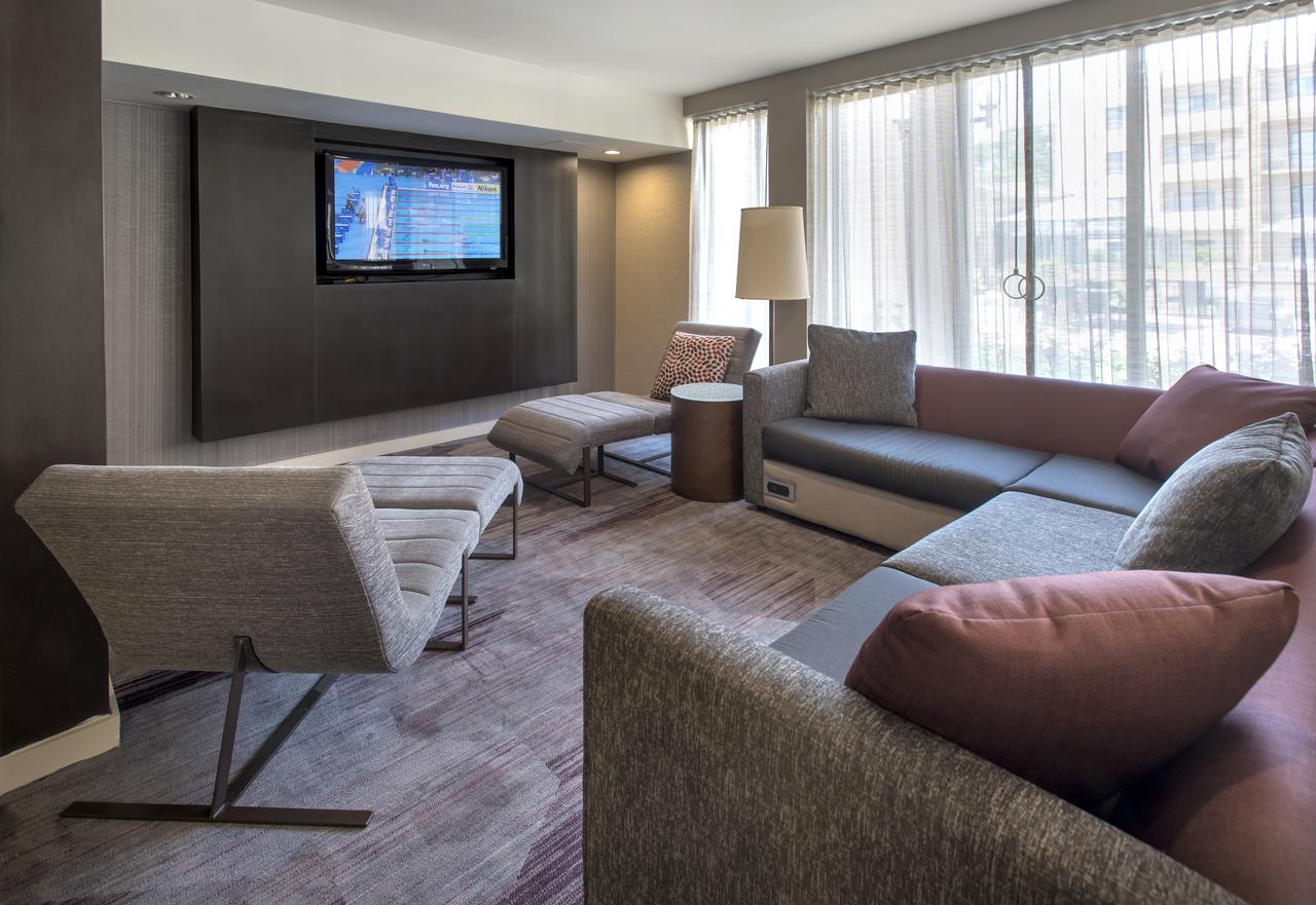 Courtyard By Marriott Rye - thumb 3