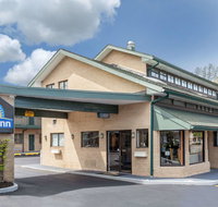 Days Inn by Wyndham Woodbury Long Island - Tourism Bookings