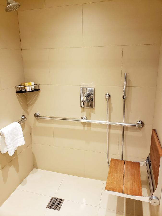 The Belvedere Hotel - thumb 17