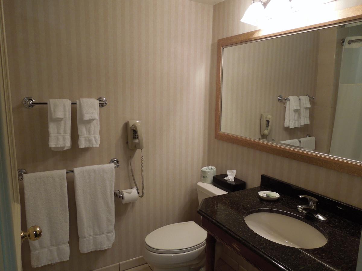 Rockville Centre Inn - JFK Airport - thumb 5