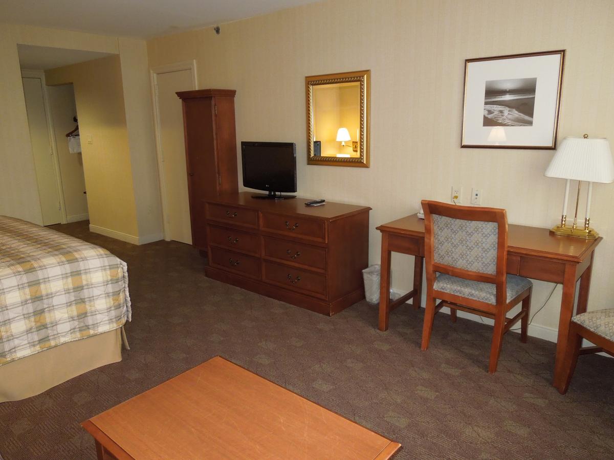 Rockville Centre Inn - JFK Airport - thumb 19