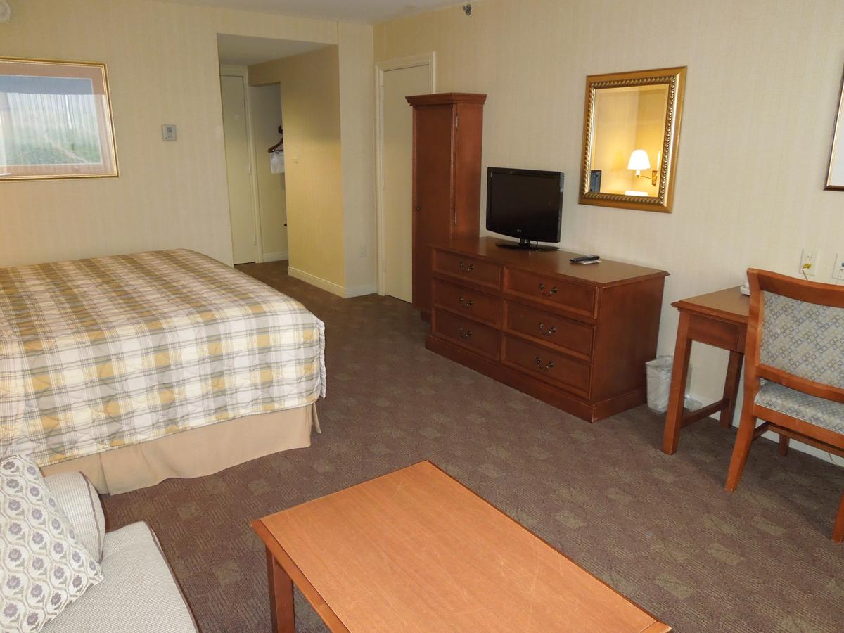 Rockville Centre Inn - JFK Airport - thumb 0