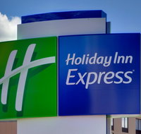 Holiday Inn Express - Bronx NYC - Yankee Stadium - Tourism Bookings