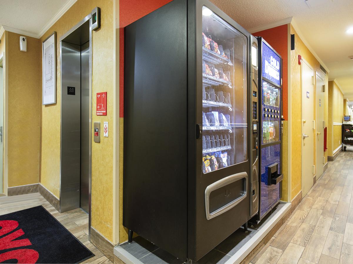 OYO Hotel JFK Airport - thumb 4