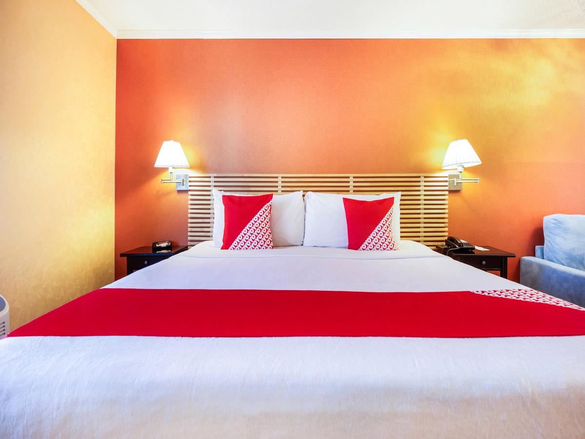 OYO Hotel JFK Airport - thumb 19