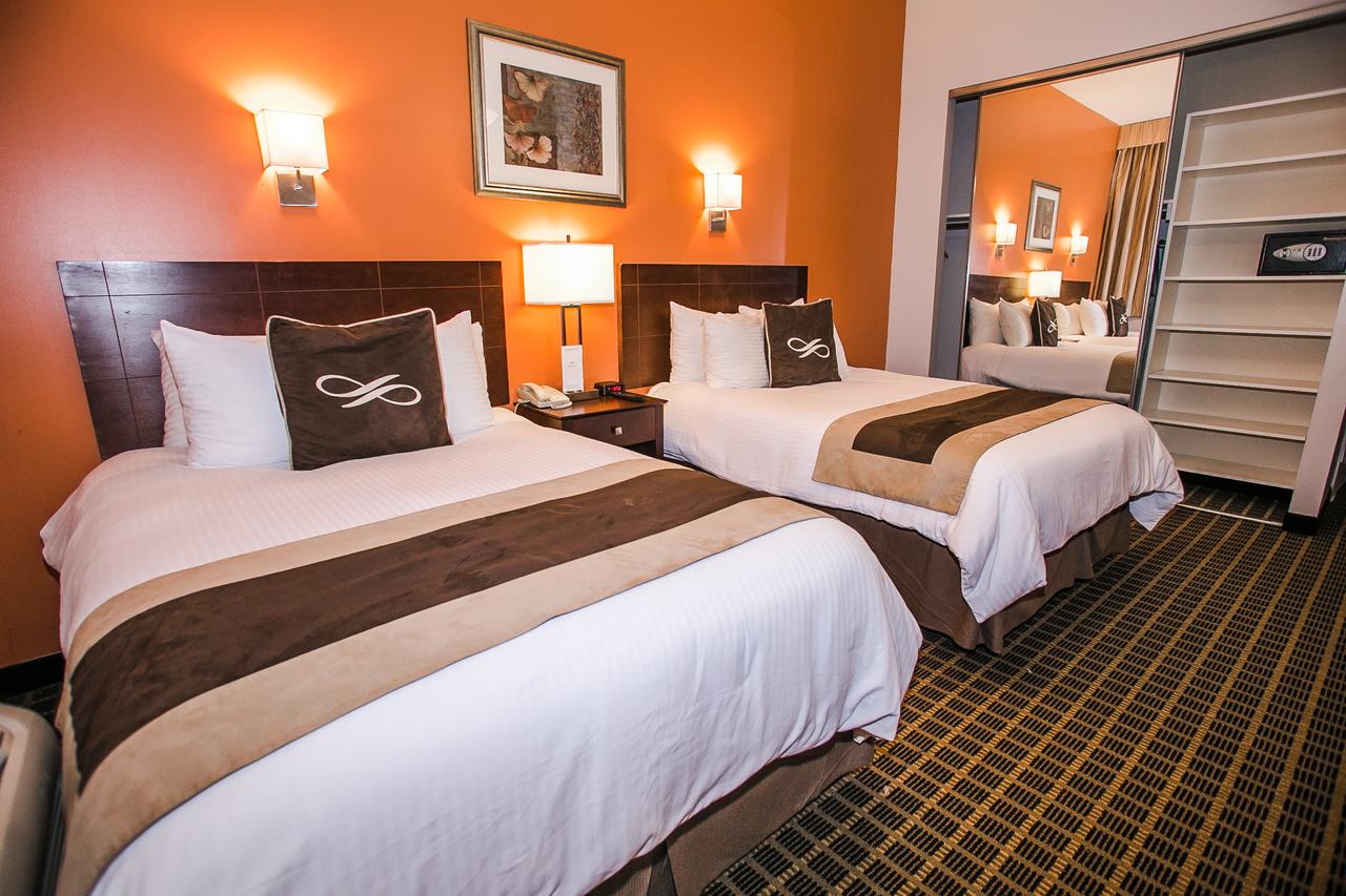 Pointe Plaza Hotel - thumb 36