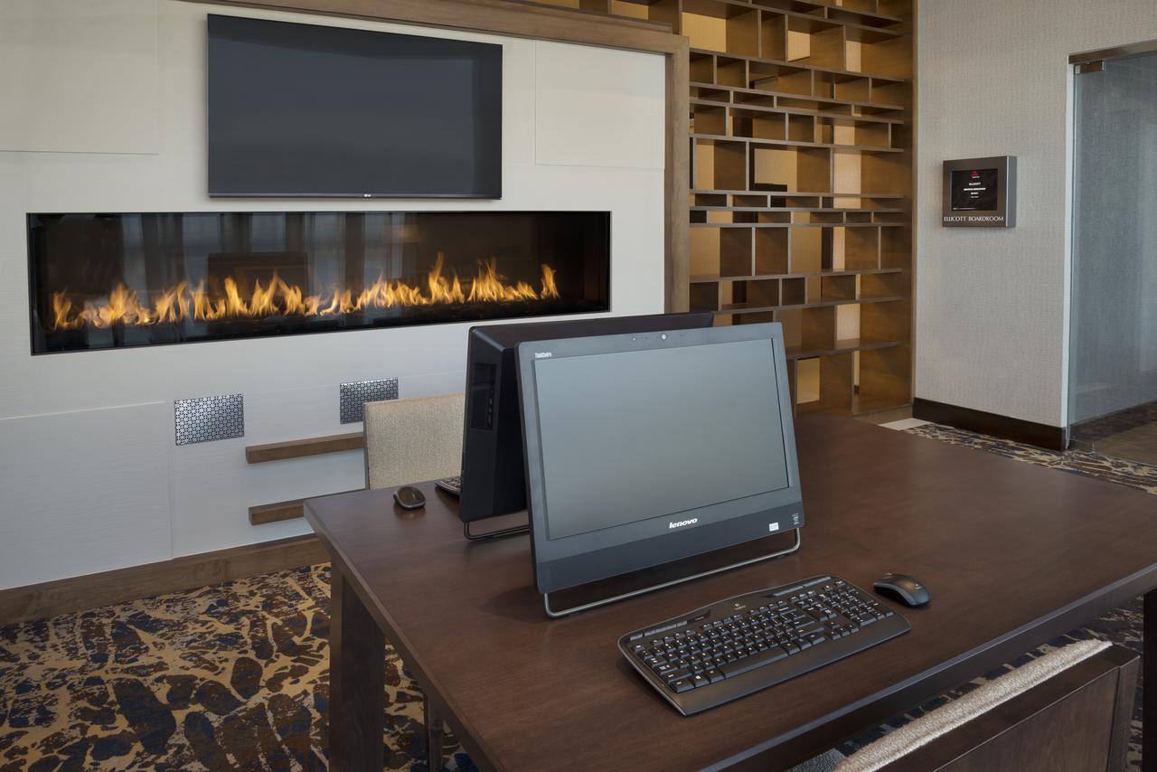 Buffalo Marriott Harborcenter - thumb 22