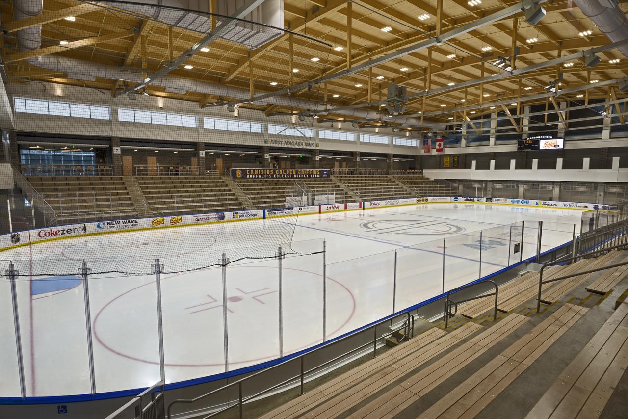 Buffalo Marriott Harborcenter - thumb 36