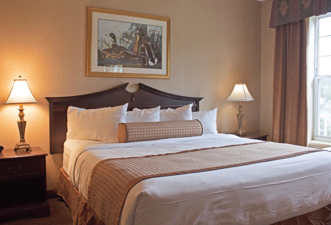 Fort William Henry Hotel - thumb 6