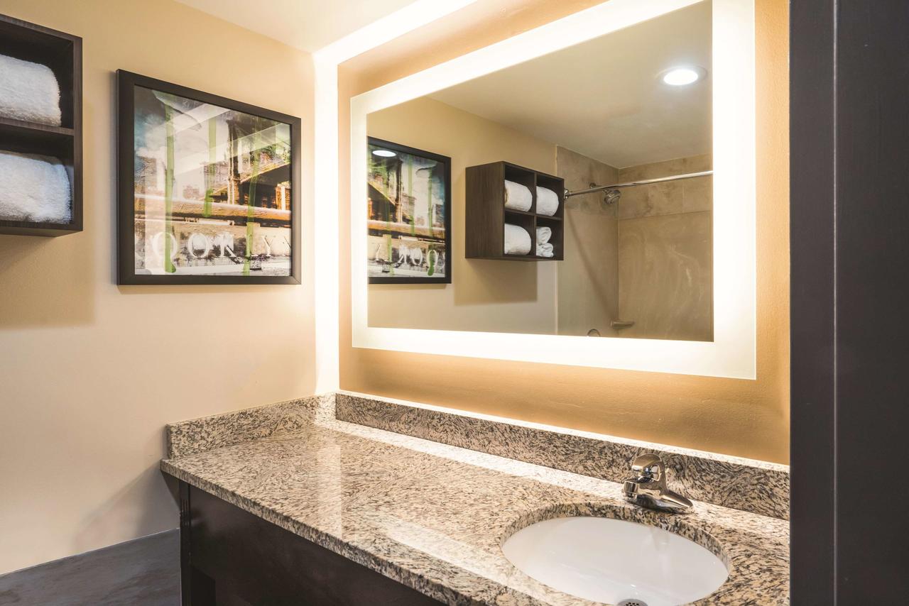 La Quinta By Wyndham Brooklyn Downtown - thumb 22