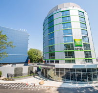 ibis Styles New York LaGuardia Airport - USA Accommodation