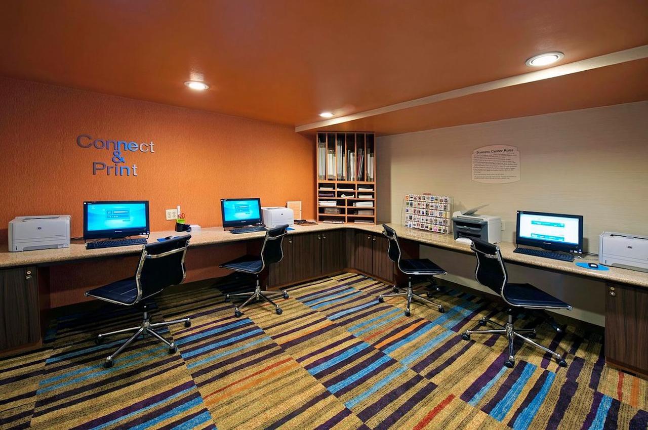 Fairfield Inn By Marriott JFK Airport - thumb 12