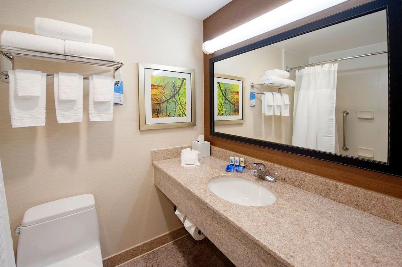 Fairfield Inn By Marriott JFK Airport - thumb 7