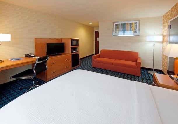 Fairfield Inn By Marriott JFK Airport - thumb 19