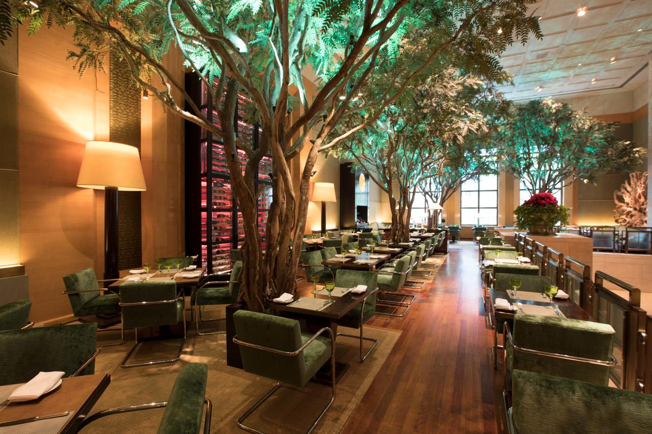 Four Seasons Hotel New York - thumb 34