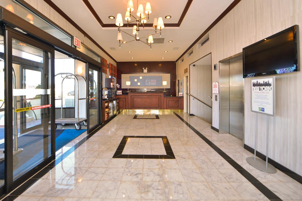 Holiday Inn Express Kennedy Airport - thumb 31