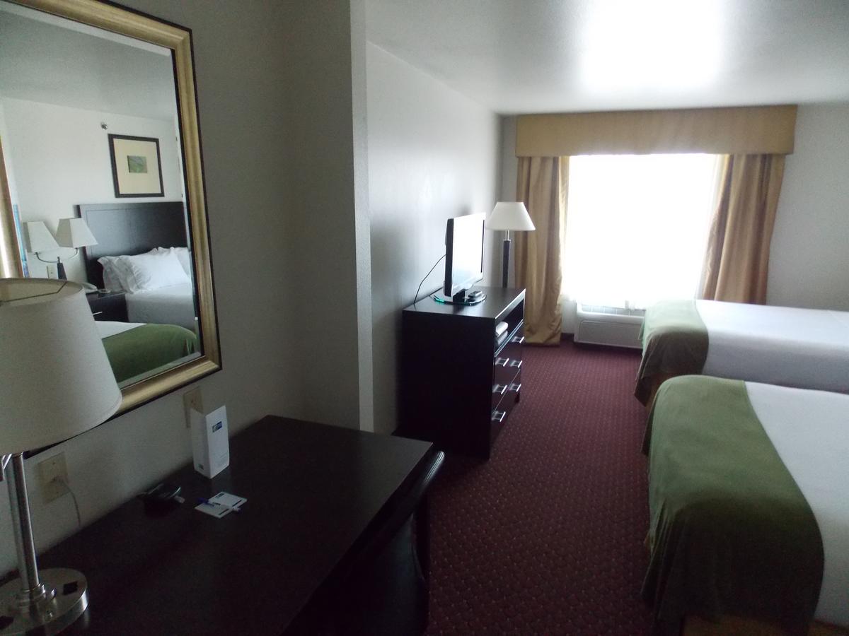 Holiday Inn Express Syracuse-Fairgrounds - thumb 28