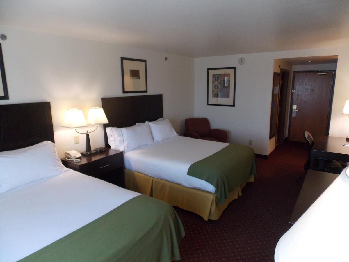 Holiday Inn Express Syracuse-Fairgrounds - thumb 10