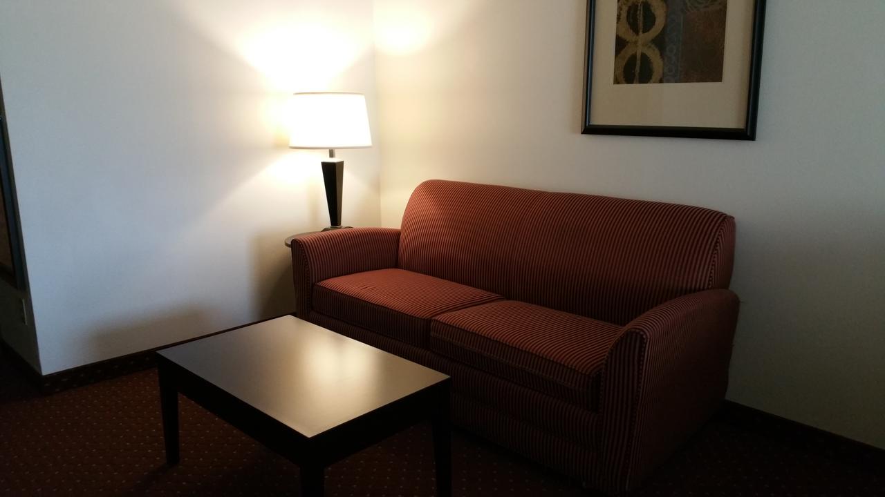 Holiday Inn Express Syracuse-Fairgrounds - thumb 25