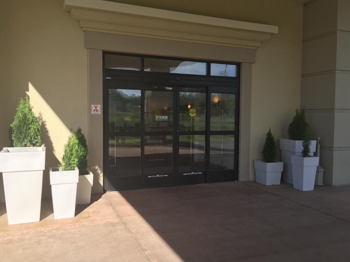 Holiday Inn Express Syracuse-Fairgrounds - thumb 11