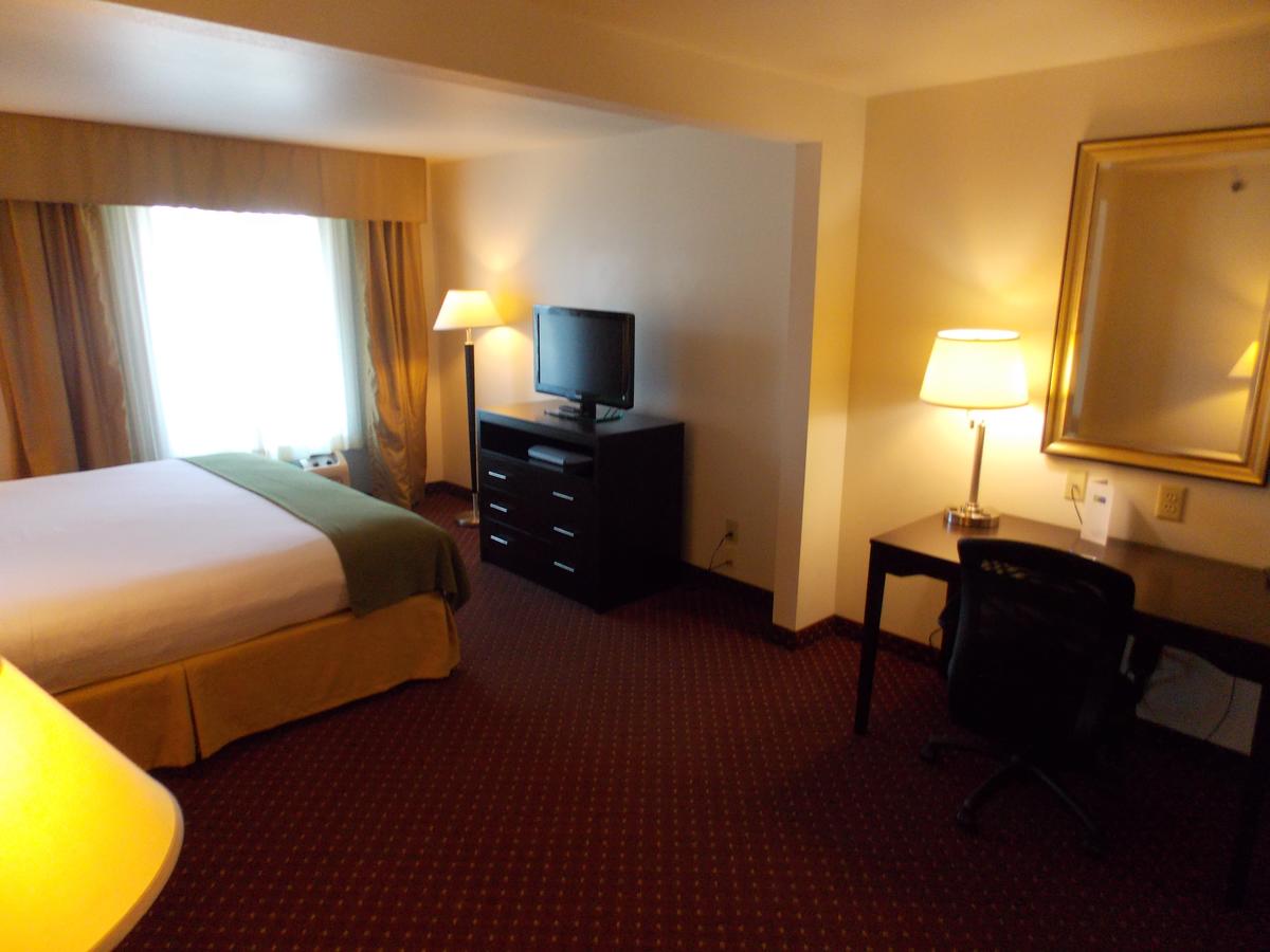 Holiday Inn Express Syracuse-Fairgrounds - thumb 16