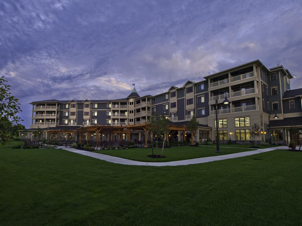 1000 Islands Harbor Hotel - thumb 0