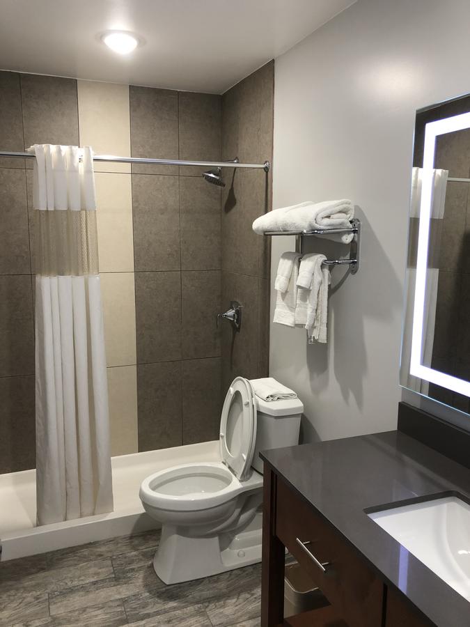 Quality Inn & Suites Watertown Fort Drum - thumb 15