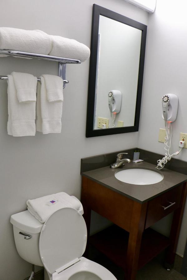 Quality Inn & Suites Watertown Fort Drum - thumb 22
