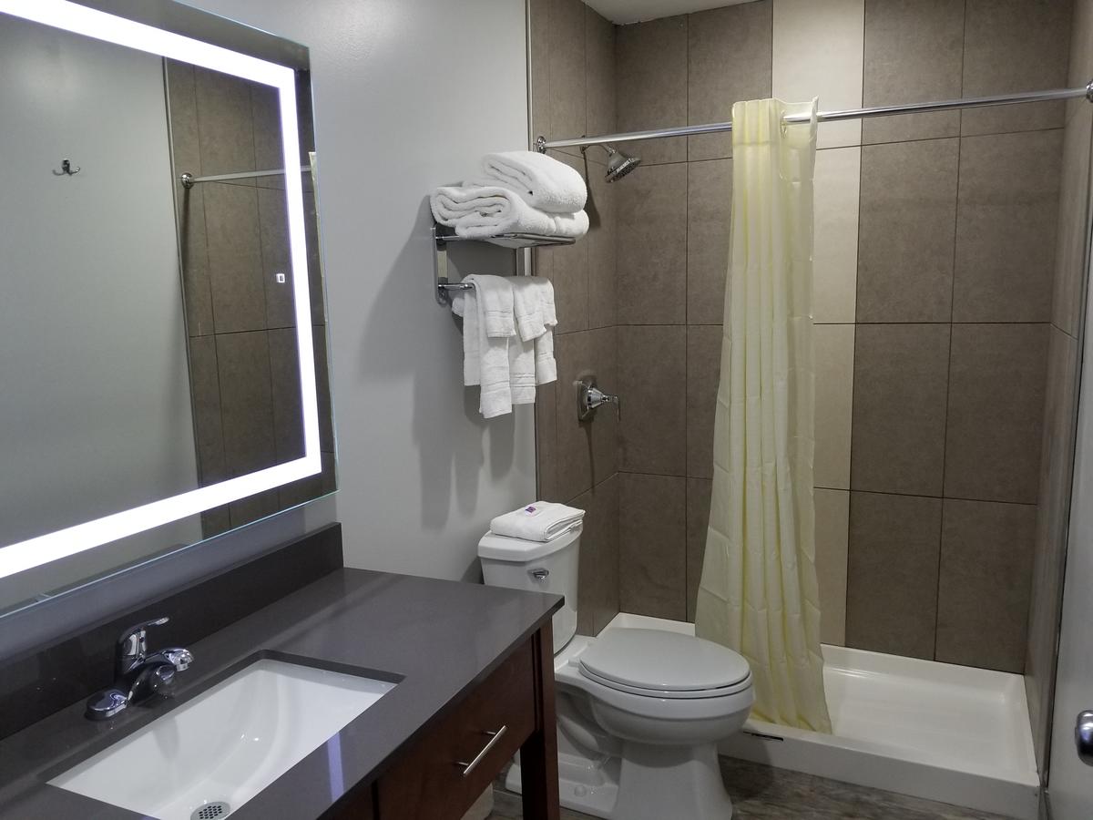 Quality Inn & Suites Watertown Fort Drum - thumb 26