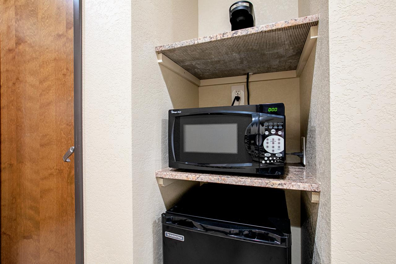 Comfort Suites Fishkill Near Interstate 84 - thumb 19