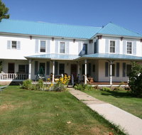 Spruce Lodge Bed and Breakfast - USA Accommodation