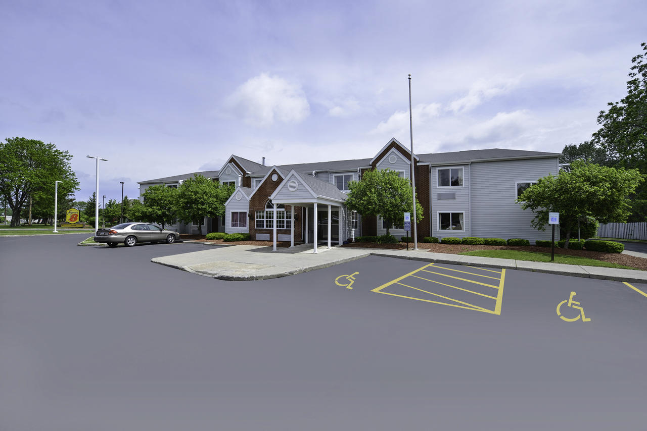 Americas Best Value Inn - East Syracuse - thumb 17