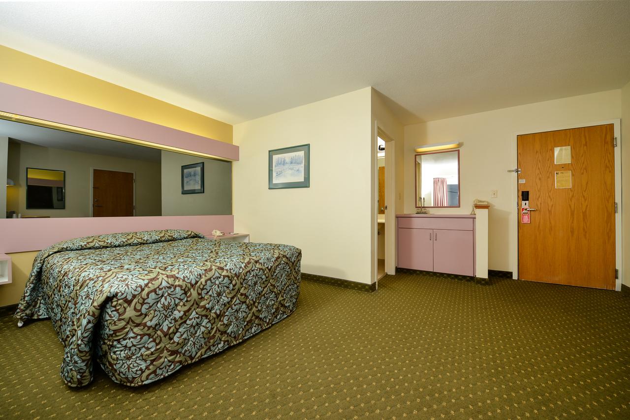Americas Best Value Inn - East Syracuse - thumb 4